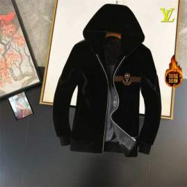 Picture of Louis Vuitton Jackets _SKULVM-3XL12yx25332171